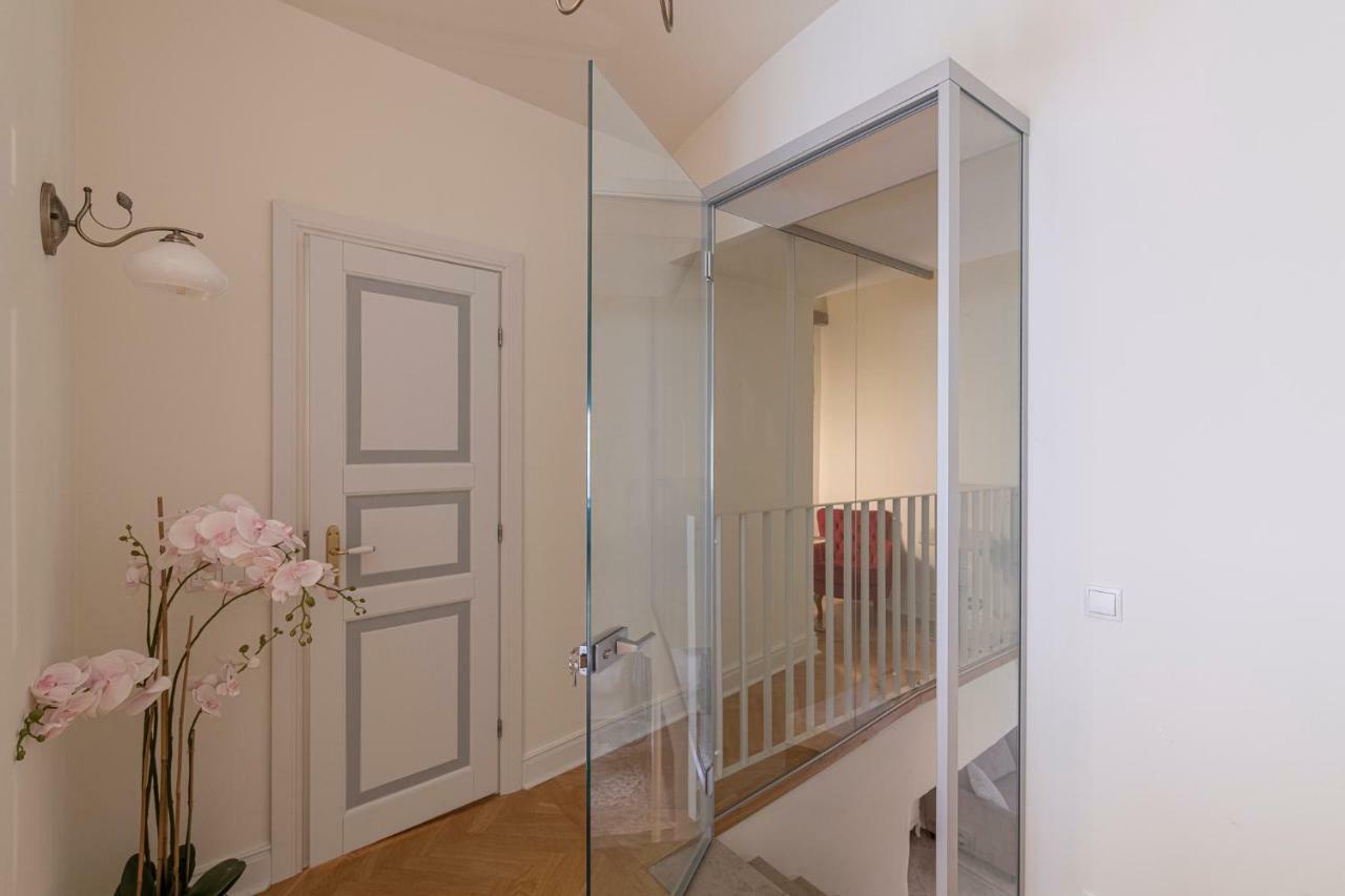 Tallinn Housing 2 Bdr 2 Bathroom With Sauna At Carl Engel Luxury House Exterior foto